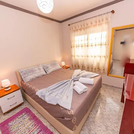 Hotel Flores